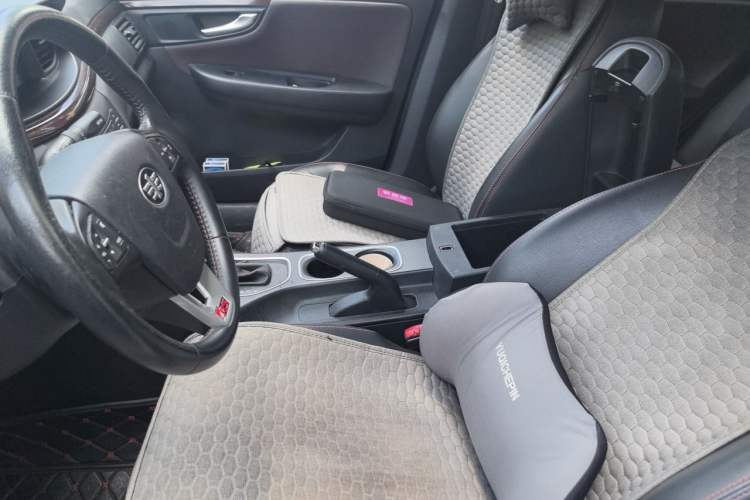 Used Bestune B50 2016 1.4T Automatic Sport Luxury Edition Left Front Seat