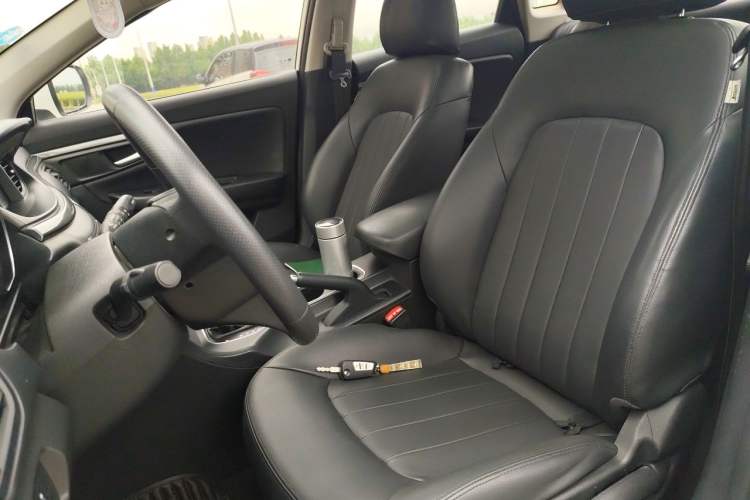 Used Bestune B50 2016 1.4T Automatic Luxury Model Left Front Seat