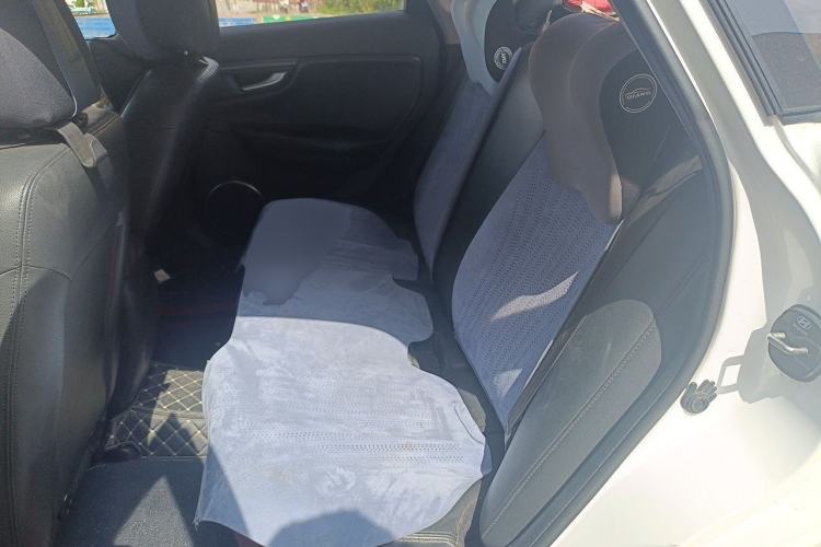 Used Bestune B50 2016 1.6L manual luxury version Left Rear Seat