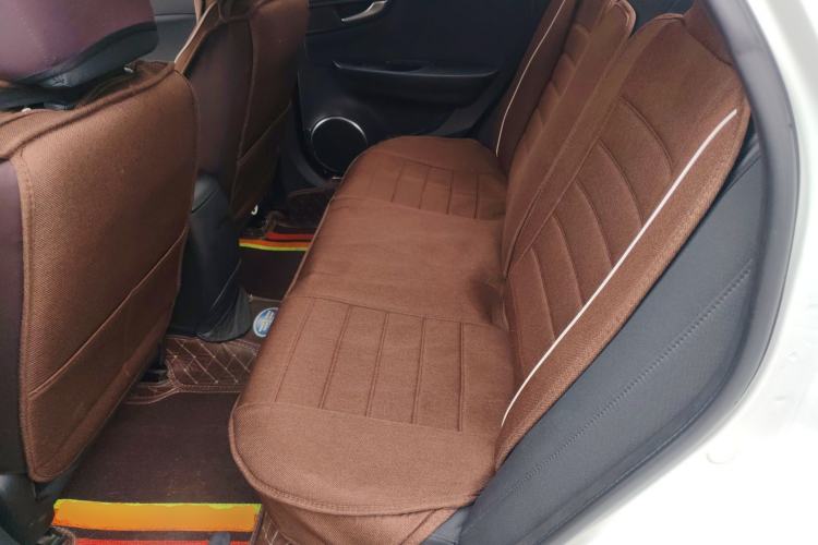 Used Bestune B50 2016 1.6L manual Comfort trim level Left Rear Seat