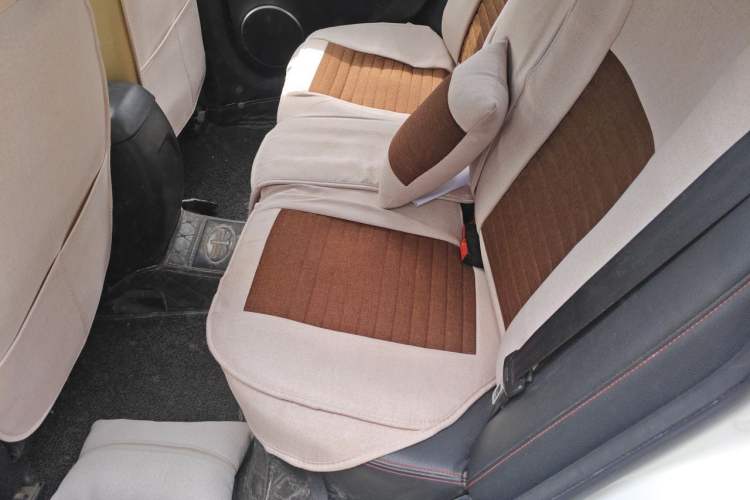 Used Bestune B50 2016 1.4T Automatic Sport Luxury Edition Left Rear Seat