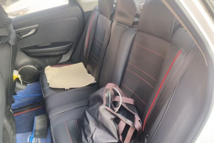 Used Bestune B50 2016 1.6L manual Comfort trim level Left Rear Seat
