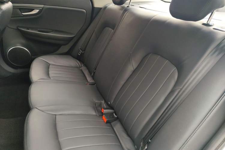 Used Bestune B50 2016 1.4T Automatic Luxury Model Left Rear Seat