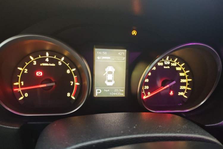 Used Bestune B50 2016 1.4T Automatic Luxury Model Odometer Close Up