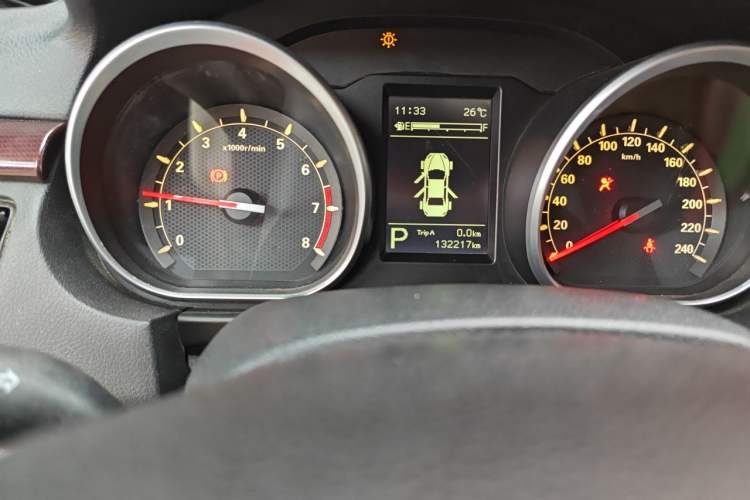 Used Bestune B50 2016 1.4T Automatic Sport Luxury Edition Odometer Close Up