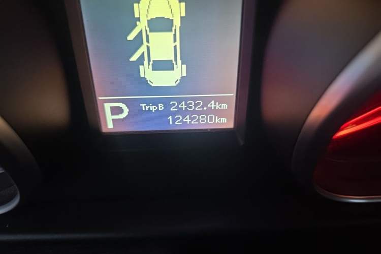 Used Bestune B50 2016 1.6L Automatic Luxury Model Odometer Close Up