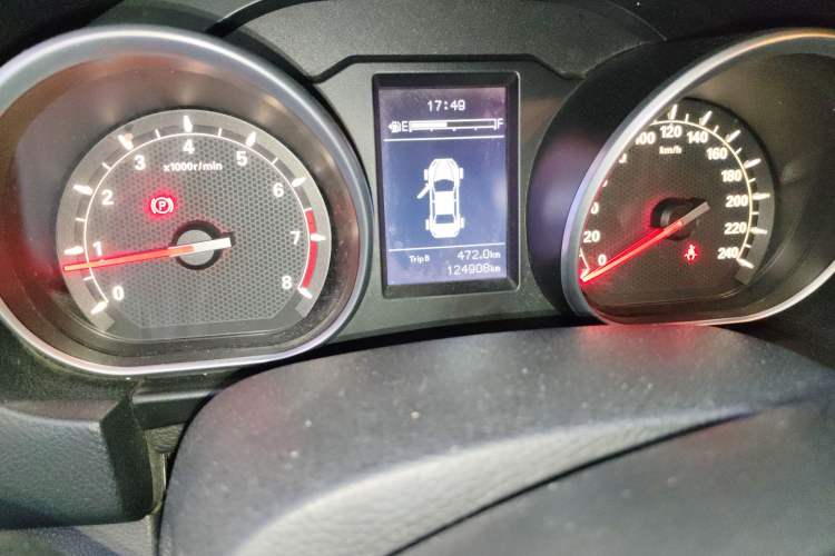 Used Bestune B50 2016 1.6L manual luxury version Odometer Close Up