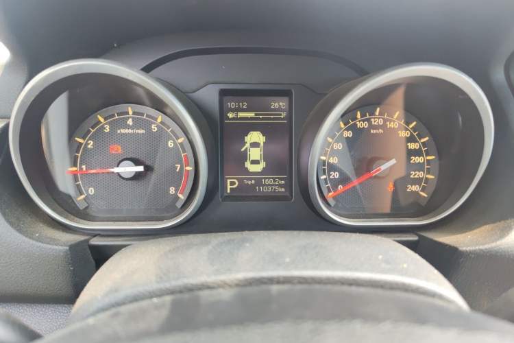Used Bestune B50 2016 1.4T Automatic Luxury Model Odometer Close Up