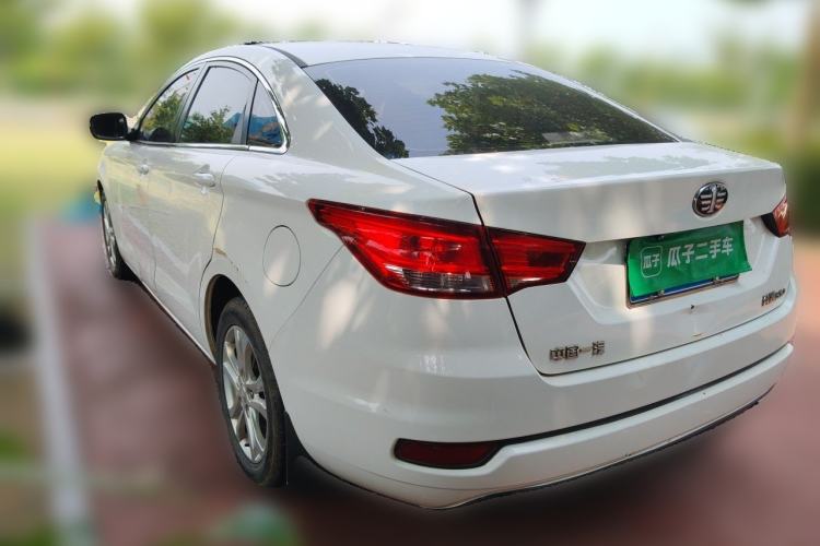 Used Bestune B50 2016 1.6L manual Comfort trim level Rear Left 45 Deg