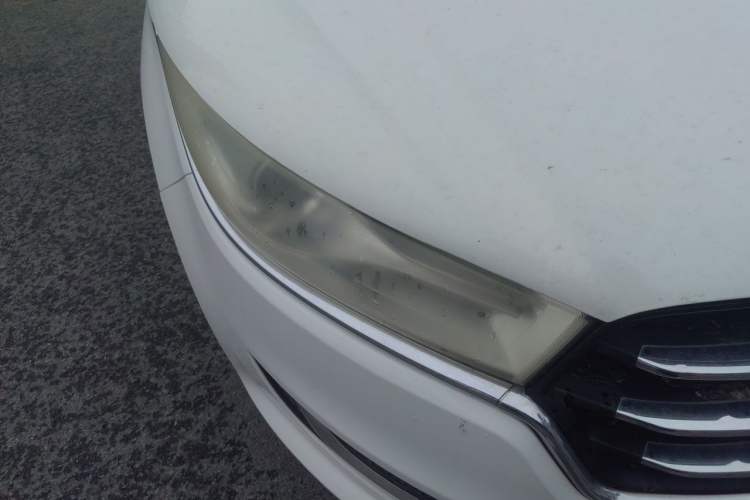 Used Bestune B50 2016 1.4T Automatic Luxury Model Right Front Headlight