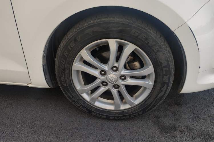 Used Bestune B50 2016 1.6L manual luxury version Right Front Wheel Hub