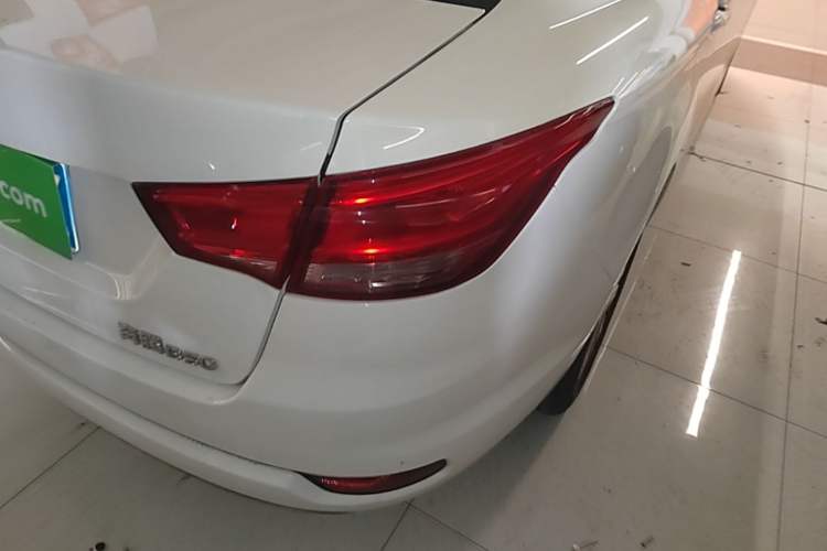 Used Bestune B50 2016 1.6L automatic comfort version Right Rear Taillight