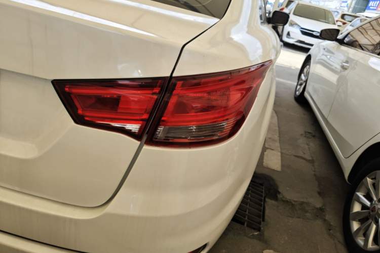 Used Bestune B50 2016 1.6L Automatic Luxury Model Right Rear Taillight
