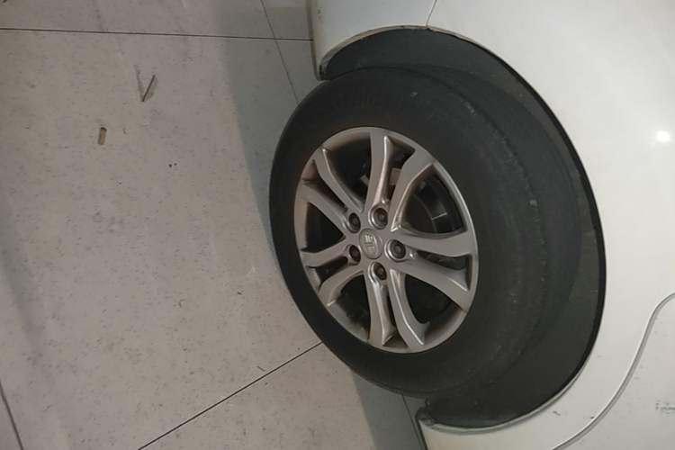Used Bestune B50 2016 1.6L automatic comfort version Right Rear Wheel Hub