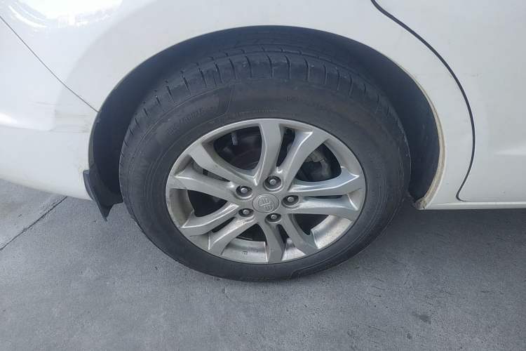 Used Bestune B50 2016 1.6L manual luxury version Right Rear Wheel Hub