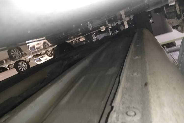 Used Bestune B50 2016 1.6L automatic comfort version Right Side Sill