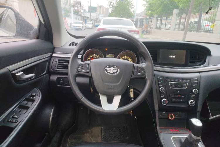 Used Bestune B50 2016 1.6L manual luxury version Steering Wheel