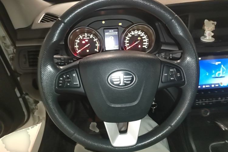 Used Bestune B50 2016 1.6L automatic comfort version Steering Wheel