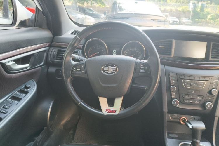 Used Bestune B50 2016 1.4T Automatic Sport Luxury Edition Steering Wheel