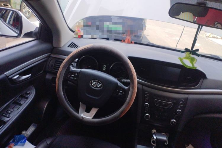 Used Bestune B50 2016 1.6L Automatic Luxury Model Steering Wheel