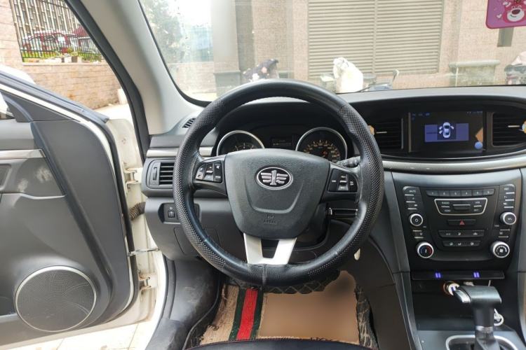 Used Bestune B50 2016 1.6L automatic comfort version Steering Wheel