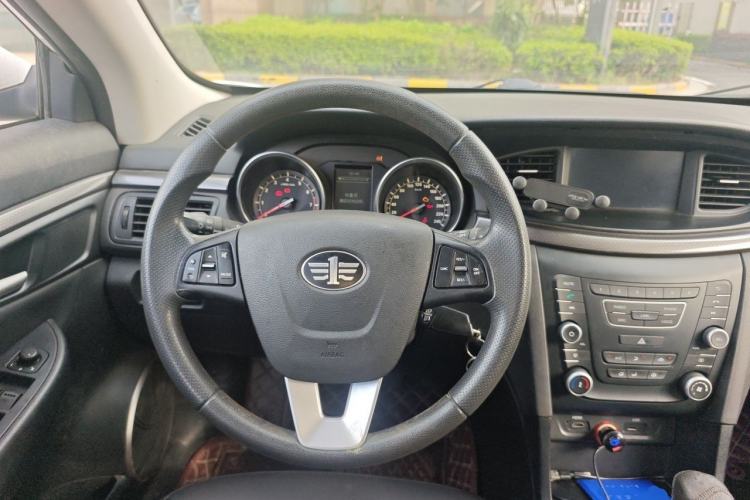 Used Bestune B50 2016 1.6L manual luxury version Steering Wheel