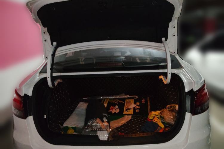 Used Bestune B50 2016 1.4T Automatic Sport Luxury Edition Trunk