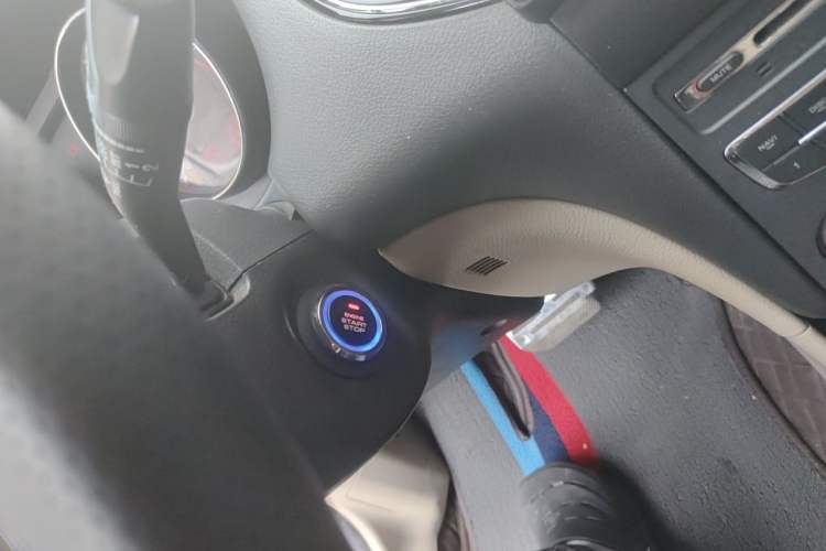 Used Bestune B50 2016 1.6L automatic comfort version Vehicle Key
