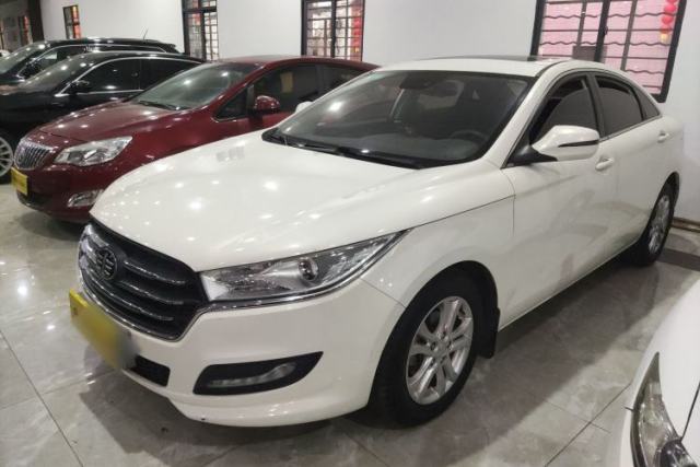 Used Bestune B50 2016 1.6L manual Comfort trim level