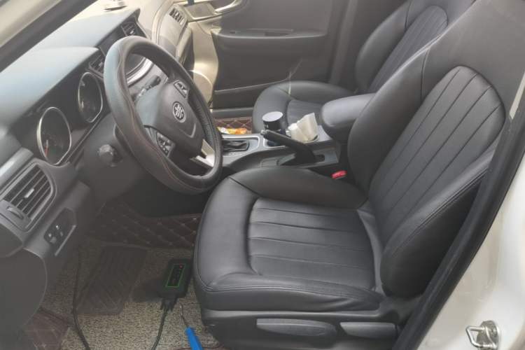 Used Bestune B50 2018 1.4T Automatic 20th Anniversary Edition Left Front Seat
