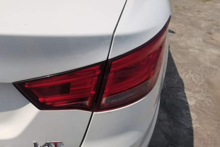 Used Bestune B50 2018 1.4T Automatic 20th Anniversary Edition Right Rear Taillight