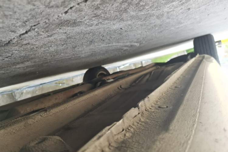 Used Bestune B50 2018 1.4T Automatic 20th Anniversary Edition Right Side Sill