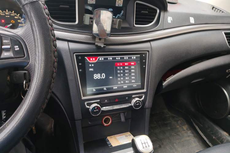 Used Bestune B50 2019 1.6L Manual Elite Edition Audio And AC Panel