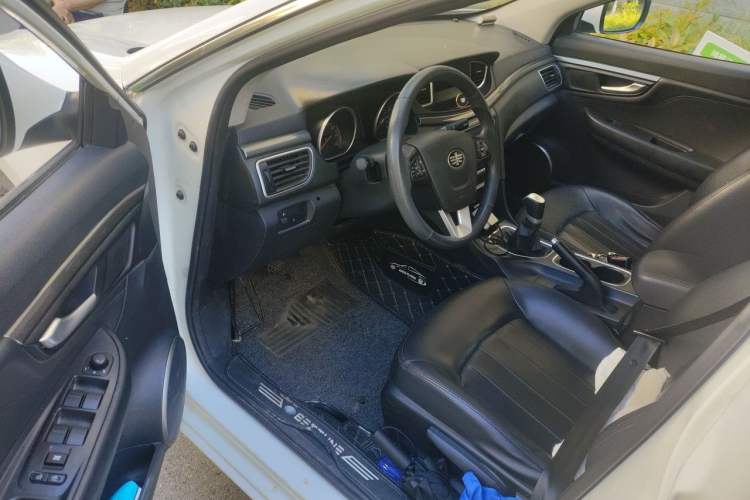 Used Bestune B50 2019 1.6L Manual Elite Edition Driver Seat