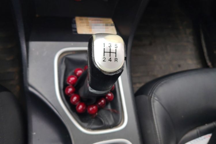 Used Bestune B50 2019 1.6L Manual Elite Edition Gear Lever