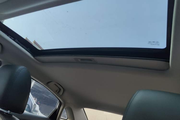 Used Bestune B50 2019 1.4T Automatic Elite Edition Headliner