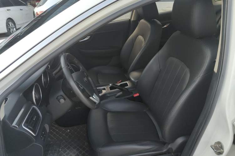 Used Bestune B50 2019 1.4T Automatic Elite Edition Left Front Seat