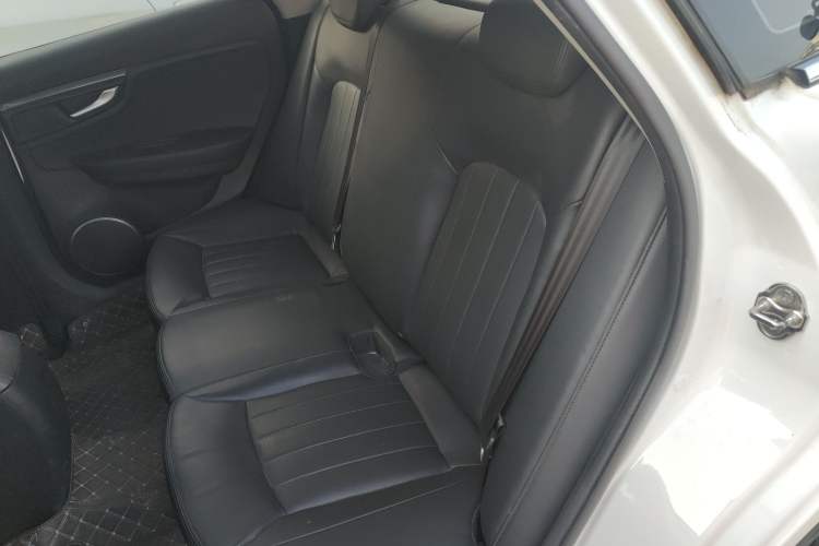 Used Bestune B50 2019 1.4T Automatic Elite Edition Left Rear Seat