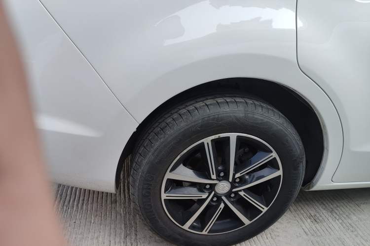 Used Bestune B50 2019 1.4T Automatic Elite Edition Right Rear Wheel Hub