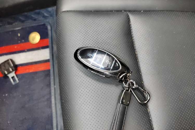 Used Bestune B70 2023 Third Generation 1.5T Automatic Enjoyment Version Vehicle Key
