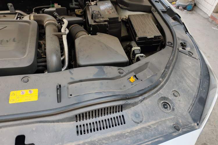 Used Bestune B70 2022 Third Generation 1.5T Automatic Enjoyment Version Engine Bay Left