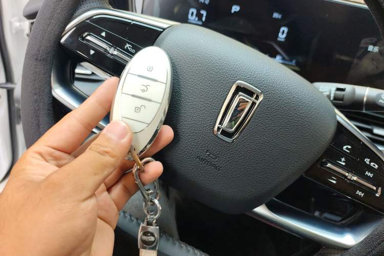 Used Bestune B70 2022 Third Generation 1.5T Automatic Enjoyment Version Vehicle Key