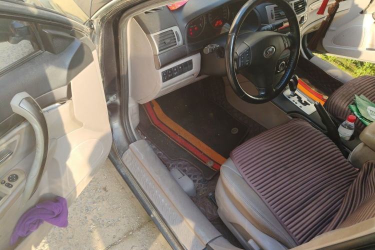 Used Bestune B70 2007 2.0L automatic luxury edition Driver Seat