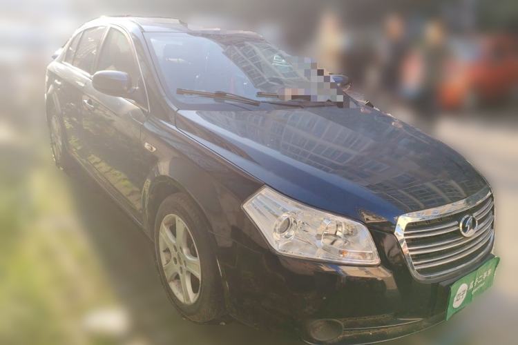 Used Bestune B70 2007 2.0L automatic luxury edition Front Right 45 Deg