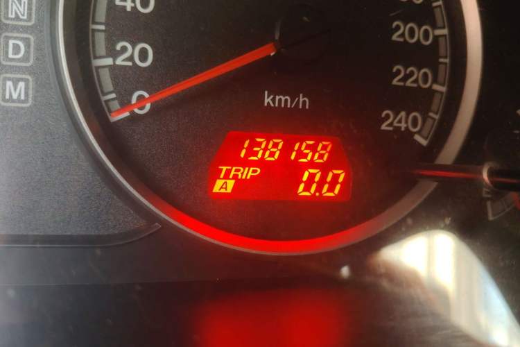 Used Bestune B70 2007 2.0L automatic luxury edition Odometer Close Up