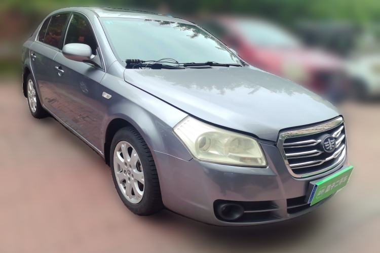 Used Bestune B70 2009 2.0L manual Elite version Front Right 45 Deg
