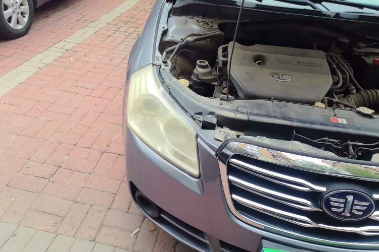 Used Bestune B70 2009 2.0L manual Elite version Right Front Headlight