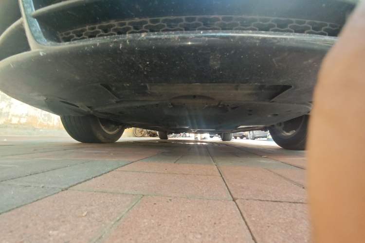 Used Bestune B70 2010 2.0L manual Elite version Chassis Front