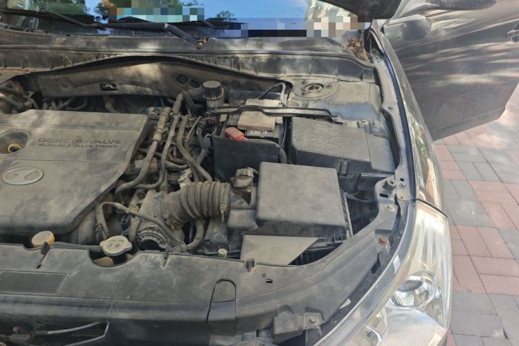 Used Bestune B70 2010 2.0L manual Elite version Engine Bay Left