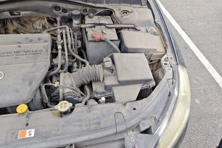 Used Bestune B70 2010 2.0L manual Comfort trim level Engine Bay Left